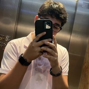 Meet your Posher, Emiliano